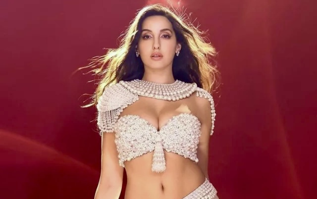 ফুটবল বিশ্বকাপে মঞ্চ মাতাতে প্রস্তুত নোরা ফতেহি, তিন দেশে উদ্বোধনী অনুষ্ঠানে থাকছেন কারা?